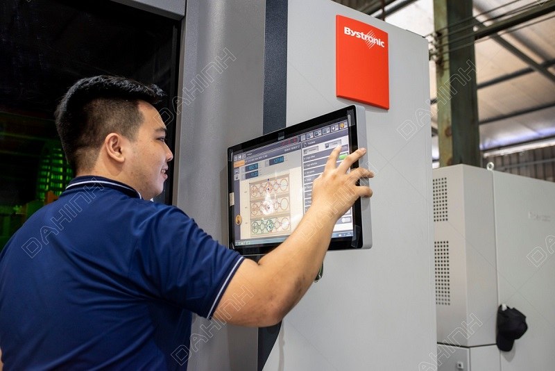 Đa Hình gia công, sản xuất ống khói inox chất lượng cao