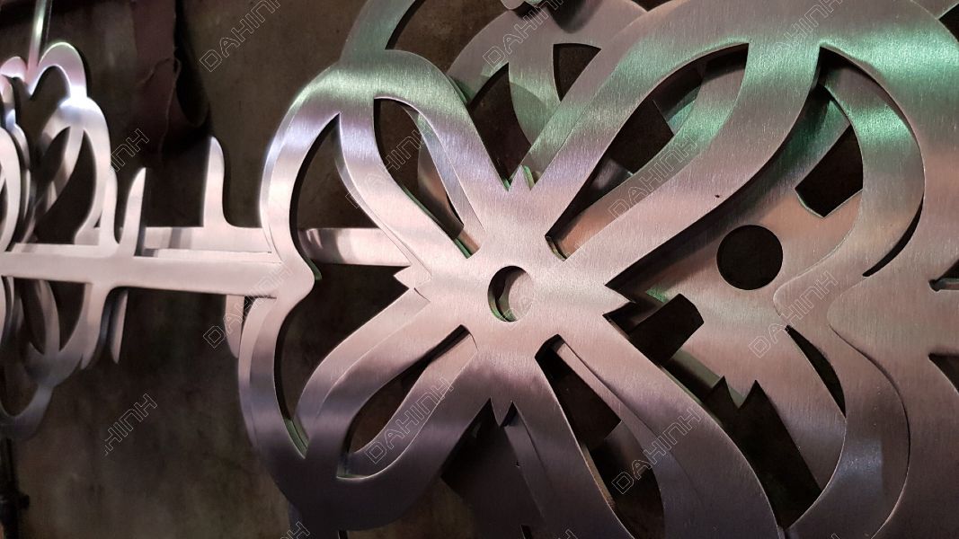 Cắt laser hoa văn Vách ngăn CNC tại Hà Nội