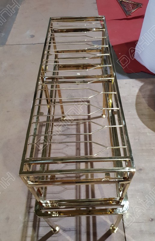 giá treo ly inox quầy bar mạ vàng