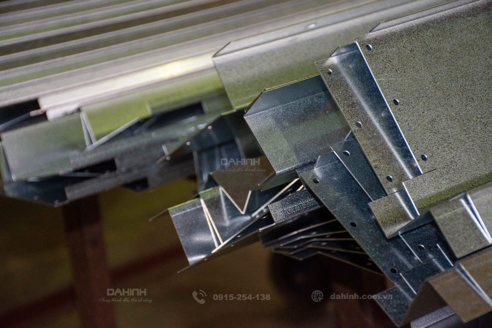 Gia công tôn mạ kẽm