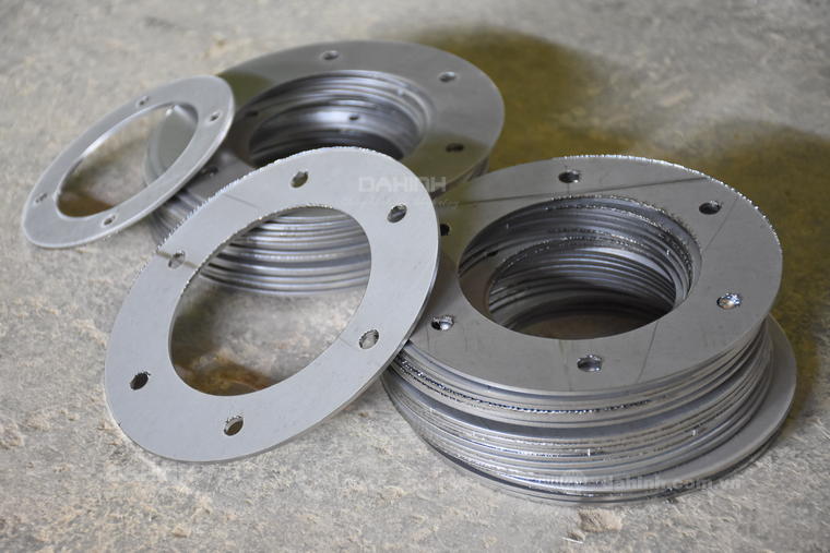 Mặt bích inox dày 2 ly