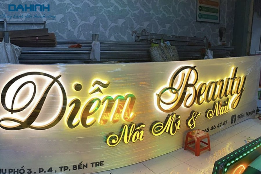 cắt chữ quảng cáo cắt chữ quảng cáo