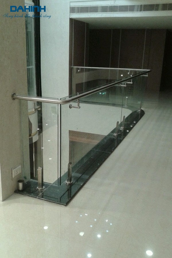 lan can inox đẹp lan can inox đẹp