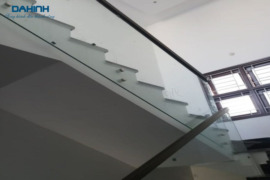 lan can inox đẹp lan can inox đẹp