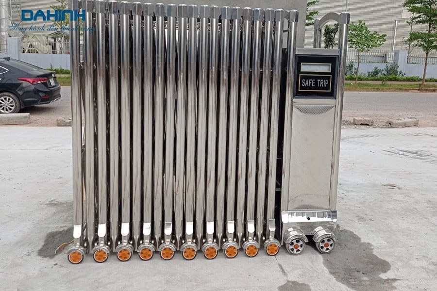 giá cổng xếp giá cổng xếp