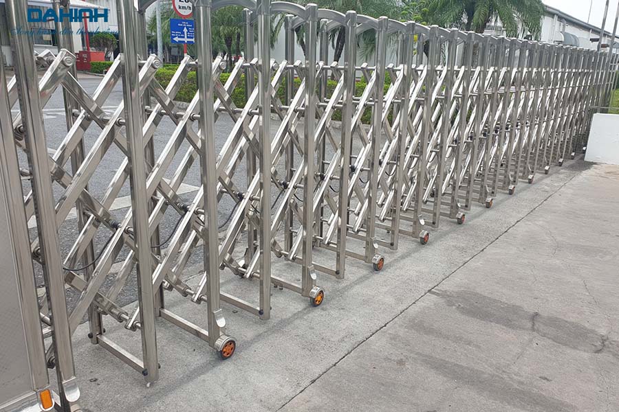 giá cổng xếp giá cổng xếp