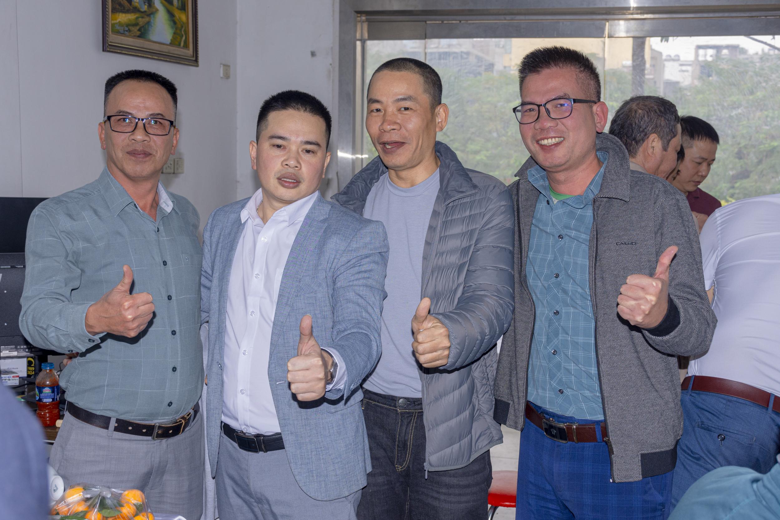 tiệc tất niên 2024 tiệc tất niên 2024